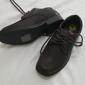 Reaction Kenneth Cole Boy Dress Brown Size 1 Shoes